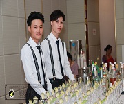 调酒师培训_美萃尚意新品发布会调酒师学员实践