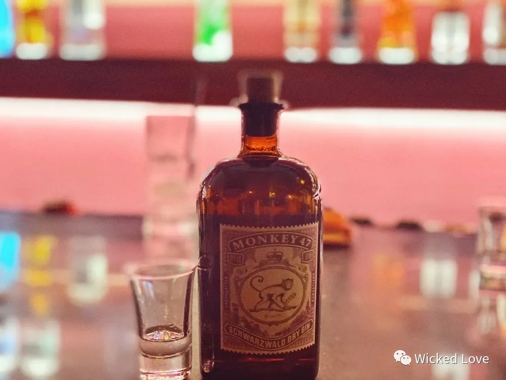 酒吧开张前,如何做好前期筹备工作?